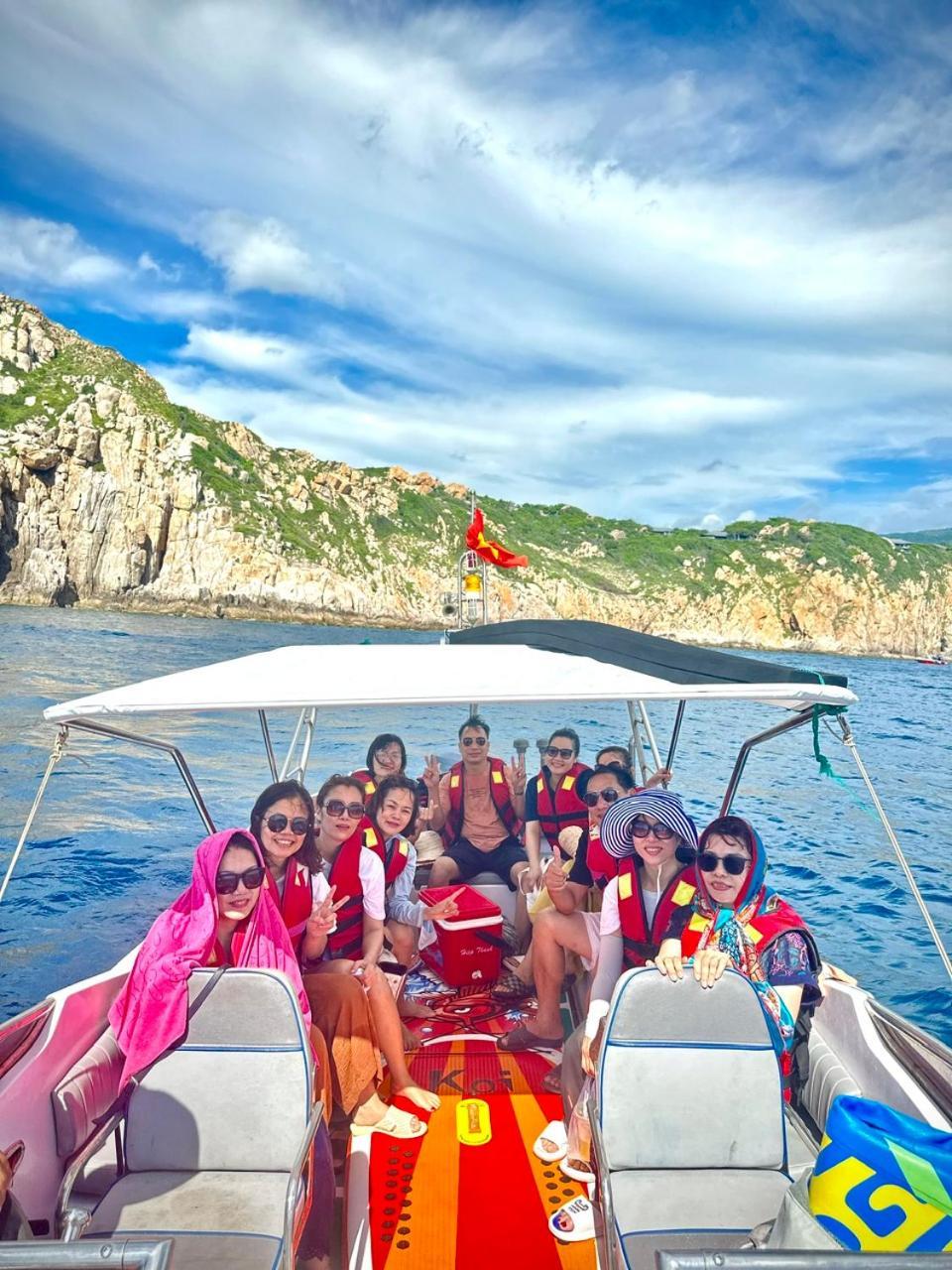 Thuan Vuong Homestay หวินห์ฮี ภายนอก รูปภาพ